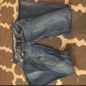 Cowgirl tuff jeans